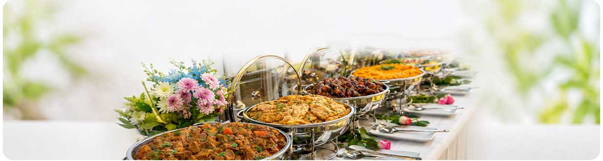 Hot lunch Buffet 